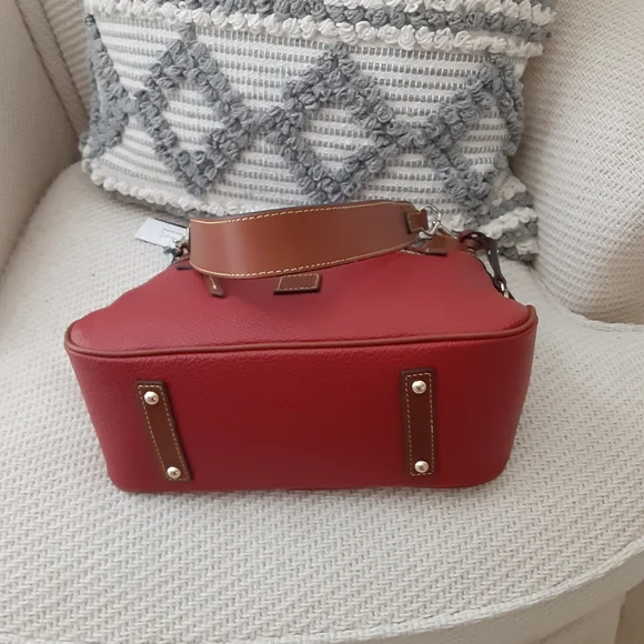Dooney & Bourke Red and Brown Shoulder Bag Brand New - Picture 4 of 8